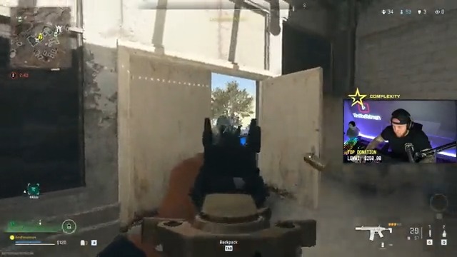 y'all dont see the problem with this? @CallOfDuty