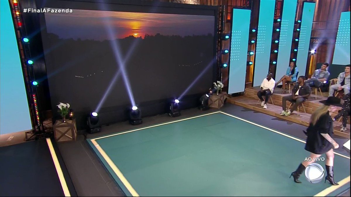 Do nada meteram um vt sobre a Deolane na final #FinalAFazenda