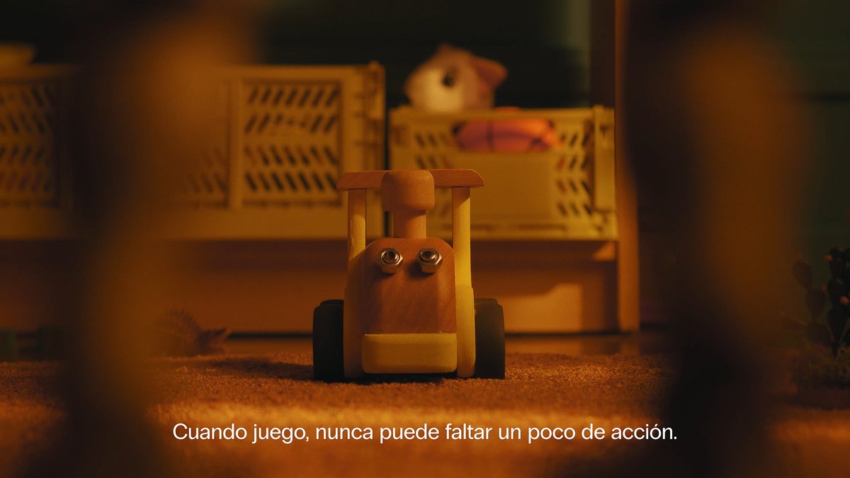 Los juguetes no son, en sí mismos, sexistas: desarrollan los mismos valores, habilidades y capacidades tanto en niños como en niñas. Si quieres que aprendan jugando sin estereotipos sexistas, #SéMásJuguete