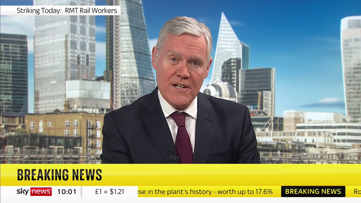 BREAKING: Rolls-Royce Motors has handed its 1200 employees at Goodwood, West Sussex the biggest pay rise in the plant's history. 📺 Sky 501, Virgin 602, Freeview 233 and YouTube