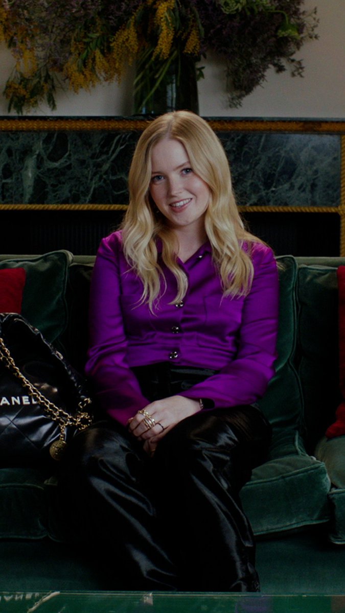 .ellie bamber’s Chanel 22 is full of surprises. Take her iPhone, which features a background of racing legend Ayrton Senna (“I really, really love Formula 1”), or the vial of chilli she carries around with her to sprinkle on her food. Watch the full film: