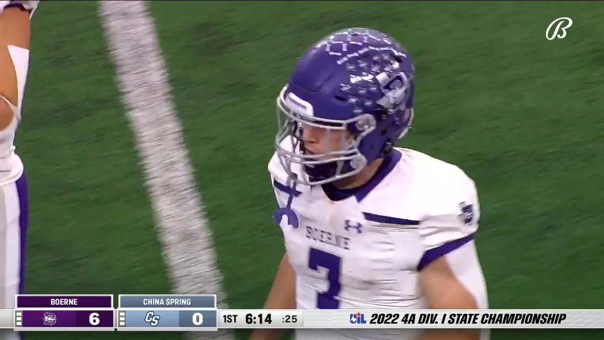 MY OH MY!!! 🤯 The Baize brothers skippin' rocks on China Spring 🪨 CS Football 🦁: 0 Boerne ISD 🦴: 7 Texas UIL | #TXHSFB | 📺: BSSW Extra | Jaxon Baize | Braden Baize
