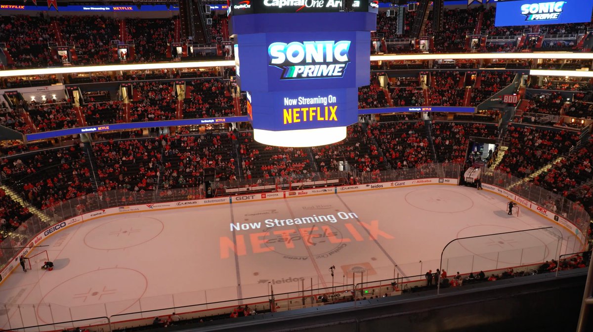 Remember when Sonic shattered the rink at Capital One Arena as the fastest game on ice met the fastest blue hedgehog in the Shatterverse? Check it out and make sure to watch Sonic Prime, now streaming on Netflix! Netflix Geeked #SonicPrime #Netflix
