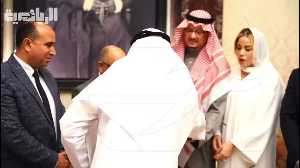 🎥 الأمير فيصل بن تركي رئيس الجمعية السعودية الخيرية للتوحد يتسلم الجائزة الدولية لصناع التنمية والسلام 2022 من المركز العربي الأوروبي لحقوق الإنسان والقانون الدولي
