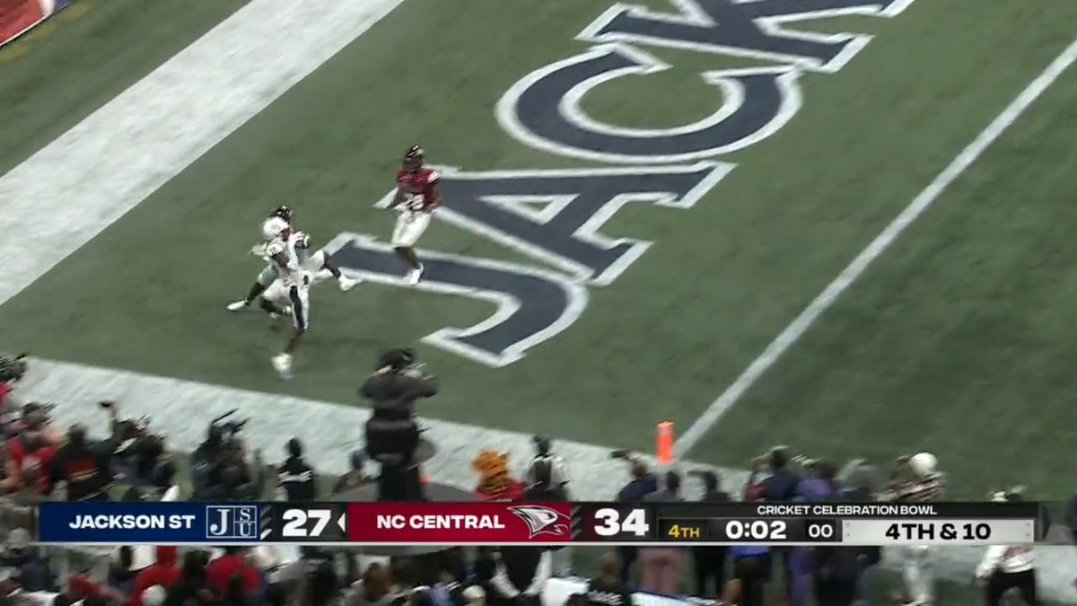 THIS CATCH FROM TRAVIS HUNTER! JACKSON STATE TIES IT UP IN THE FINAL SECONDS 😱