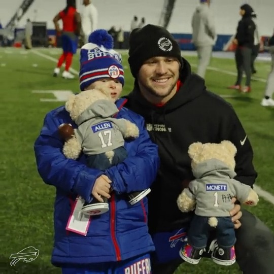 .Josh Allen met cancer warrior Abbie over the summer. Abbie recently found out her tumor is gone, so Josh had her on-field pregame to celebrate. We love every bit of this moment. ❤️💙