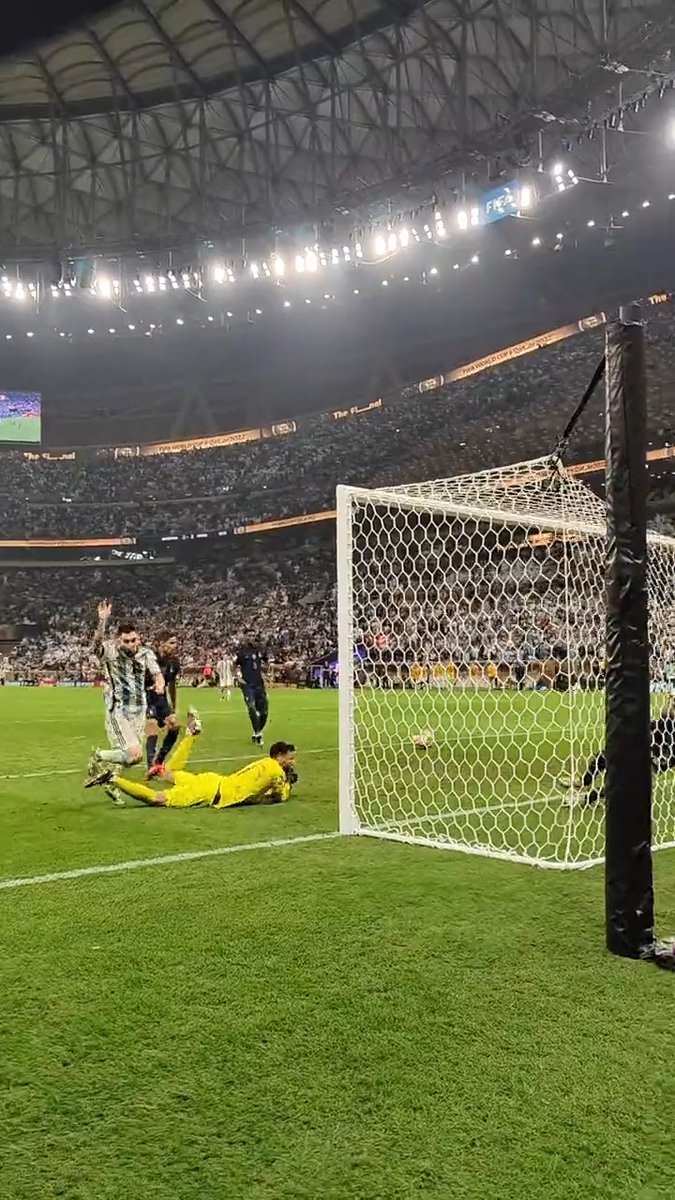 WHO ELSE BUT THE 🐐 🇦🇷🔥