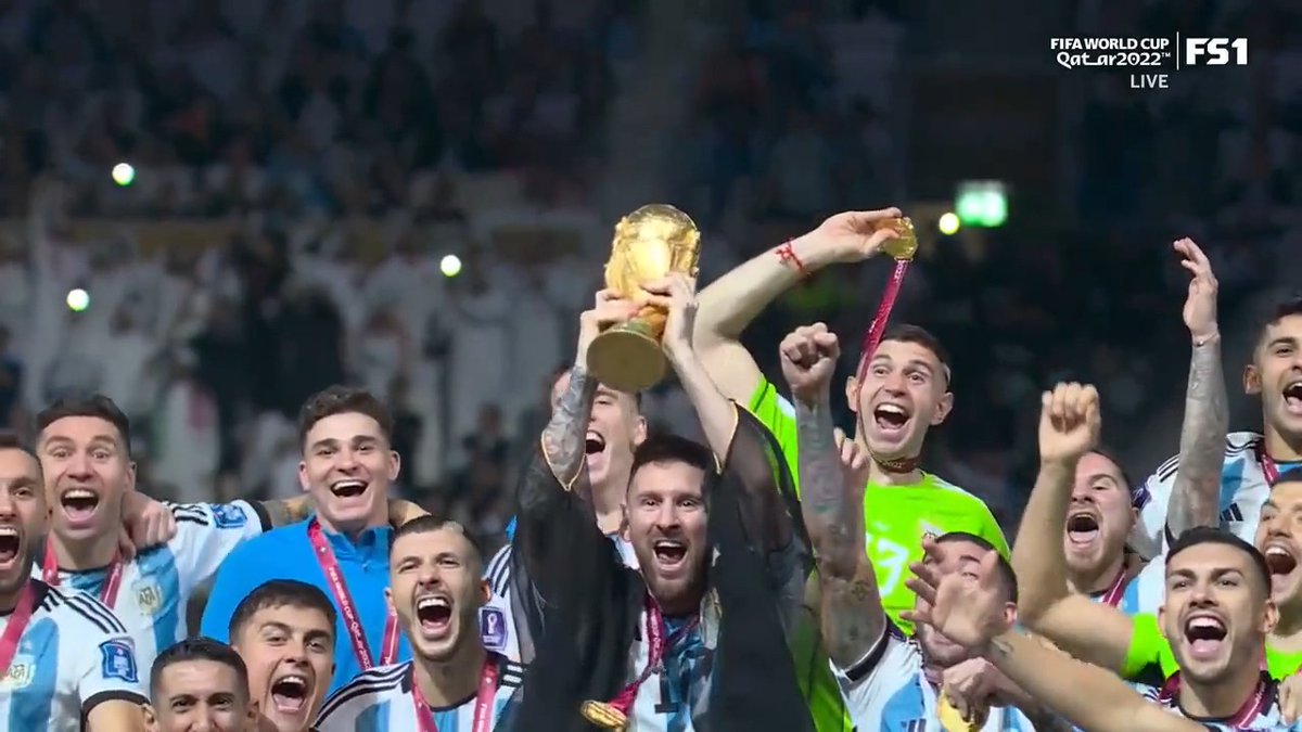 brb... watching this clip of Messi and Argentina lifting the trophy until the next FIFA World Cup 🥹🏆