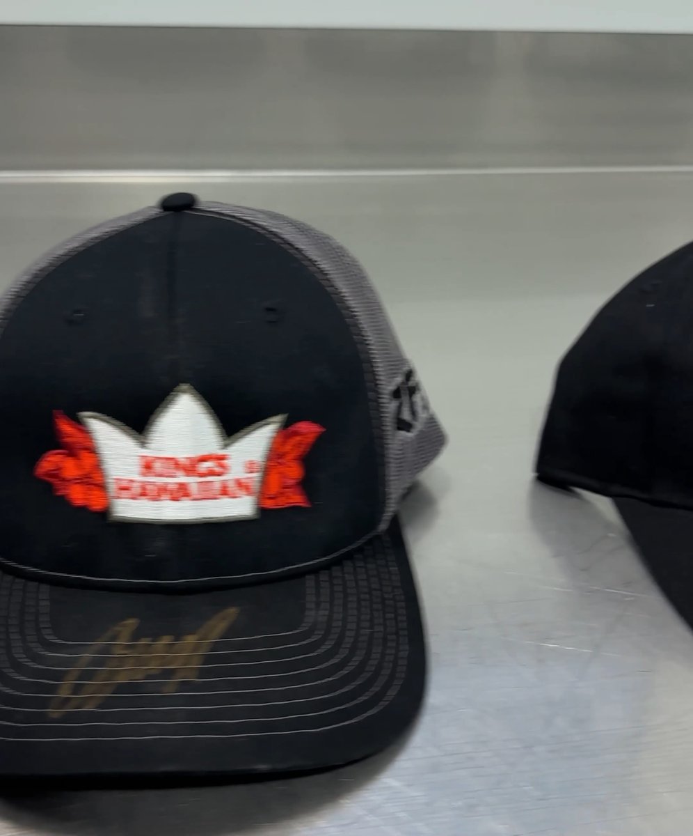 Got a solid #Roushmas giveaway for y'all today: A set of signed hats from our 2022 season! 🧢 🖊️ For your chance to win, just: 1) RT this tweet 2) FOLLOW RFK Racing One (1) winner will be selected after 12/25 to get the set!