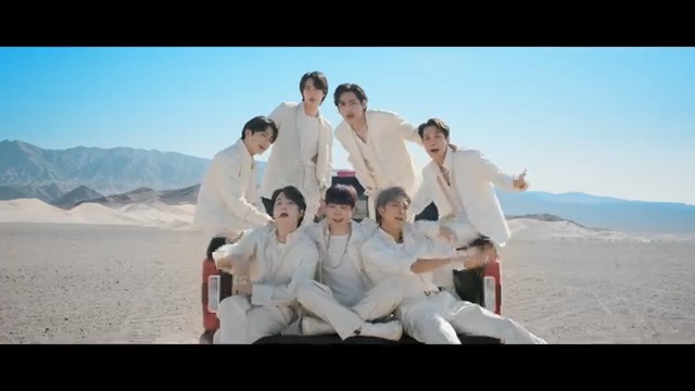 2022 is almost to an end. We hope for more wonderful moments ahead of us because our best moment is Yet To Come! 💜 앞으로 더 많은 추억을 만들어갈 내년을 기대하며, 우리들의 최고의 순간은 Yet To Come! 💜 #BTS #방탄소년단 #YetToCome #BTSARMY