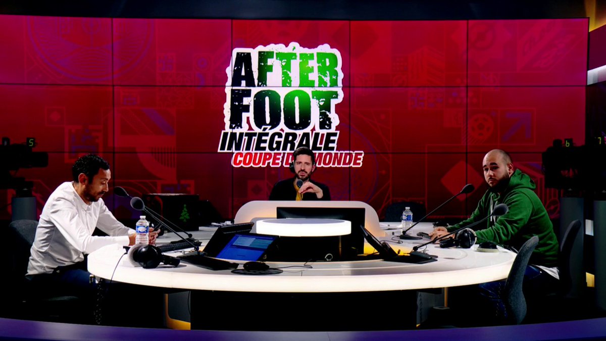 🗣 Walid Acherchour : "à entendre beaucoup de personnes, Deschamps gagne tout le temps. Aujourd'hui, hormis le résultat brut on n'a pas été bons contre l'Angleterre et le Maroc. On n'a pas le droit de parler de contenu"