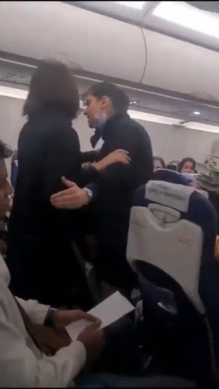 A video of an argument between a passenger and one of the crew members of IndiGo airline has gone viral on social media. Video: Er. Gurpreet Singh Hans/ Twitter