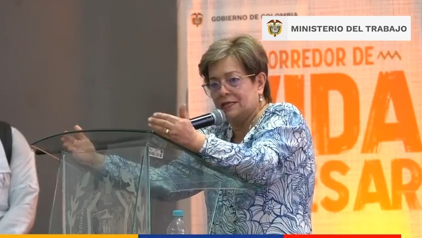 “Se acabó el silencio del Ministerio del Trabajo, frente a las violaciones de los derechos de los y las trabajadoras”, puntualizó la ministra del Trabajo, Gloria Inés Ramírez Ríos, durante los diálogos para impulsar el Corredor de la Vida en el departamento del Cesar.