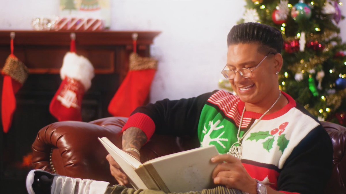 'Twas the night before Jerzday... 🦆🎄 It's shore to be a good holiday season because we got something in store for the new year, so stay tuned fam! 👏