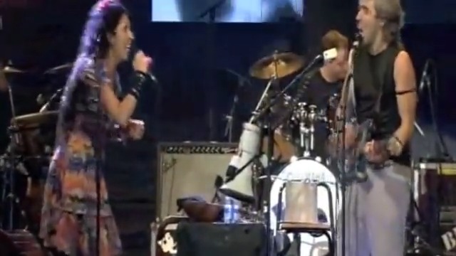 En el día de su cumpleaños, recordamos al gran Claudio Taddei con esta versión de "Estoy contento, nena" junto a rossana taddei ❤️ ►