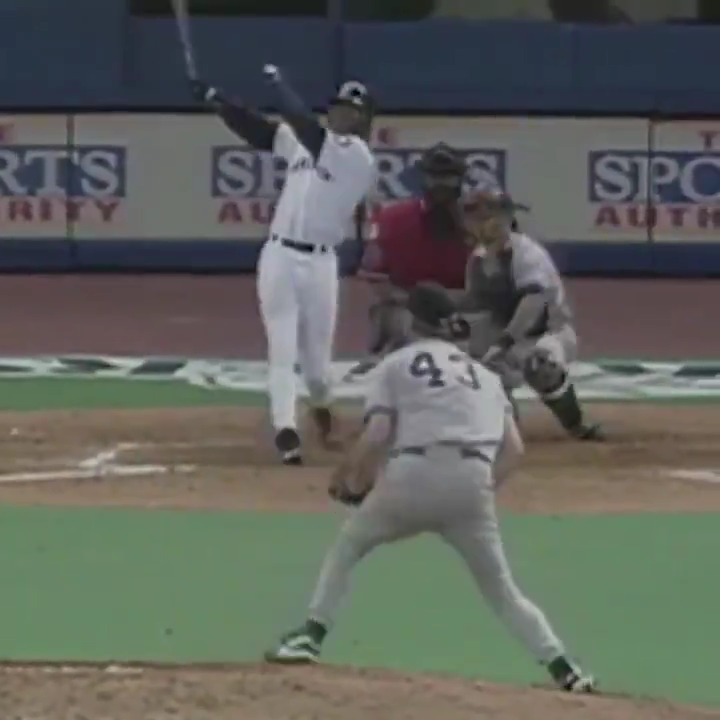 Ken Griffey Jr had the sweetest swing in MLB history