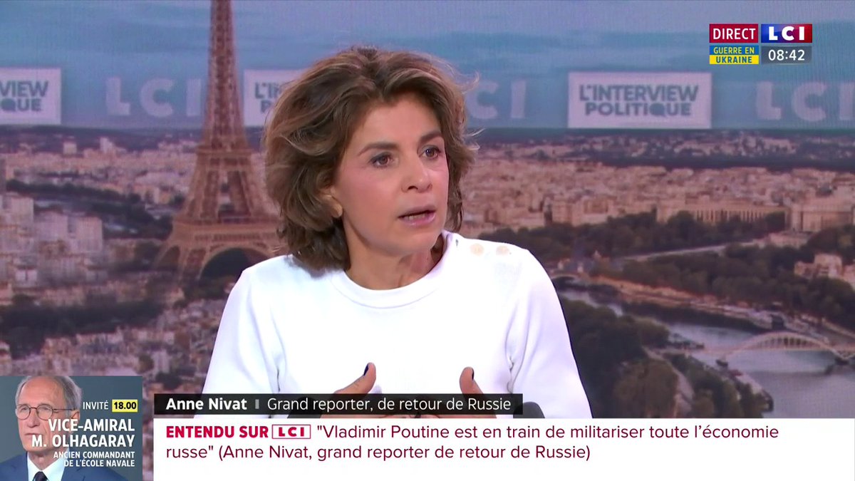 ➡🔴ANNE NIVAT, grand reporter de retour de #Russie 🗣️"Les Russes vivent absolument normalement, comme si de rien n'était. Je n'ai vu aucune différence avec mes précédents voyages. C'est quelque chose qui m'a beaucoup marqué" 📺Explications à Julien ARNAUD I #LesMatinsLCI