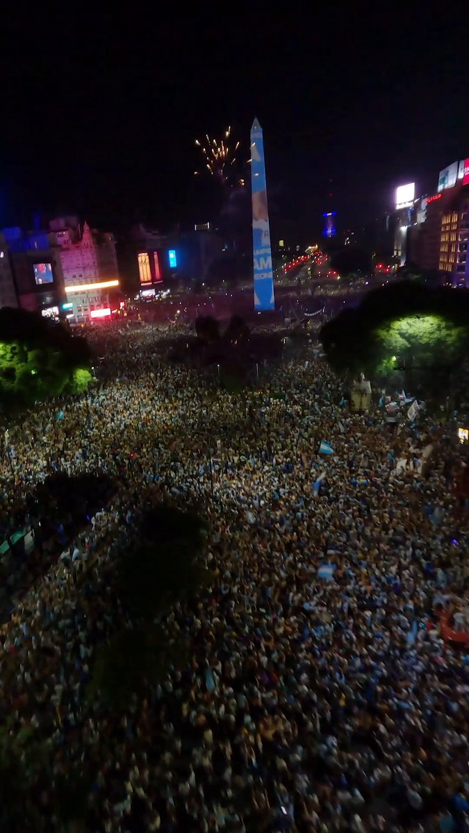 This footage of Argentina's celebrations 😲👏 (via alepetra_/IG)