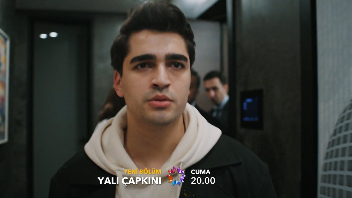 "Karım nerede?" #YalıÇapkını yeni bölüm tanıtımı! Yeni bölüm cuma 20.00'de Star'da! Yalı Çapkını