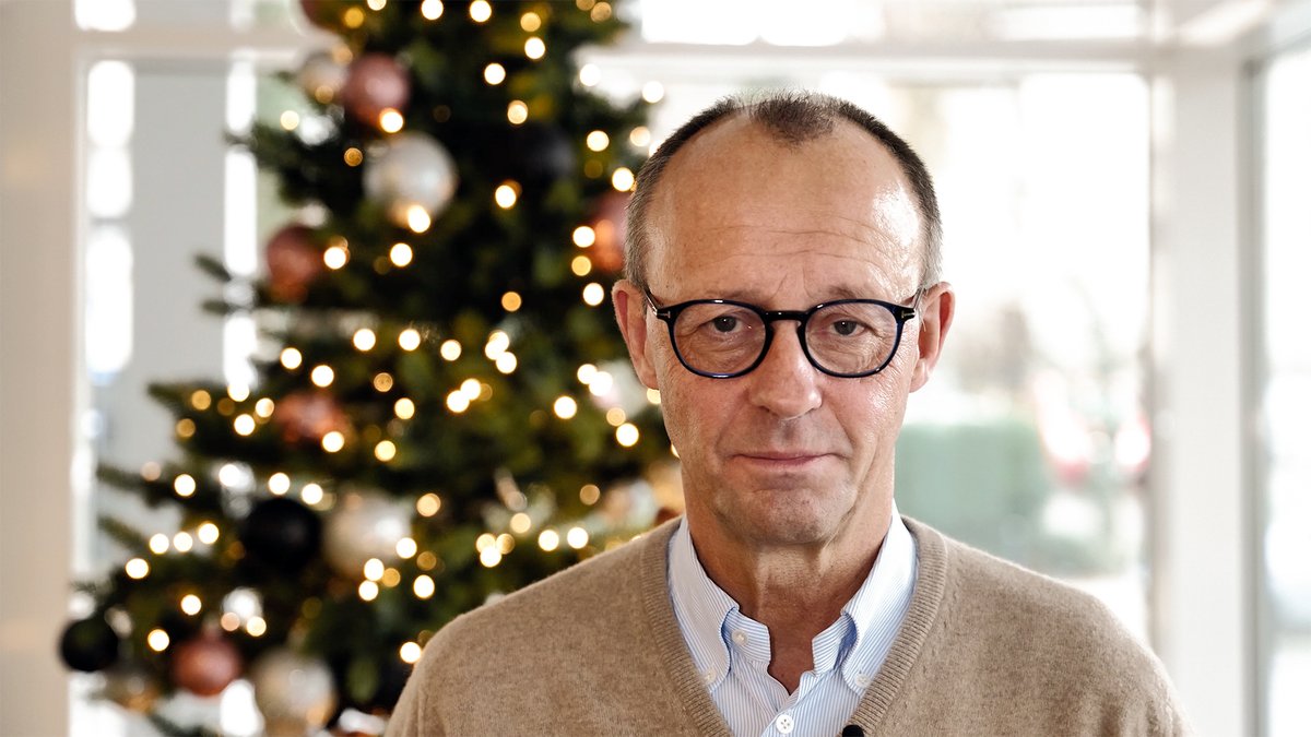 Was war das für ein Jahr 2022! Es geht jetzt langsam zu Ende und ich möchte Ihnen ganz einfach frohe Weihnachtstage im Kreise Ihrer Familie, vielleicht auch der Freunde wünschen. Und kommen Sie auch gut und zuversichtlich ins neue Jahr. Alles Gute für 2023! (FM) #Weihnachten