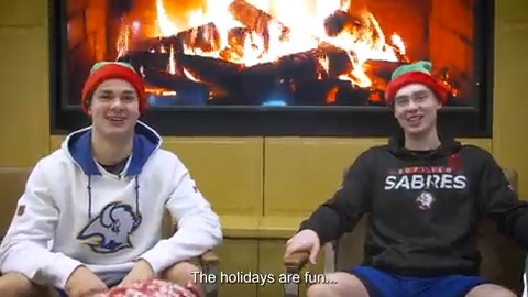 Jack and JJ have truly embraced the season of giving. 🤣🎁 It's time to open the gifts!