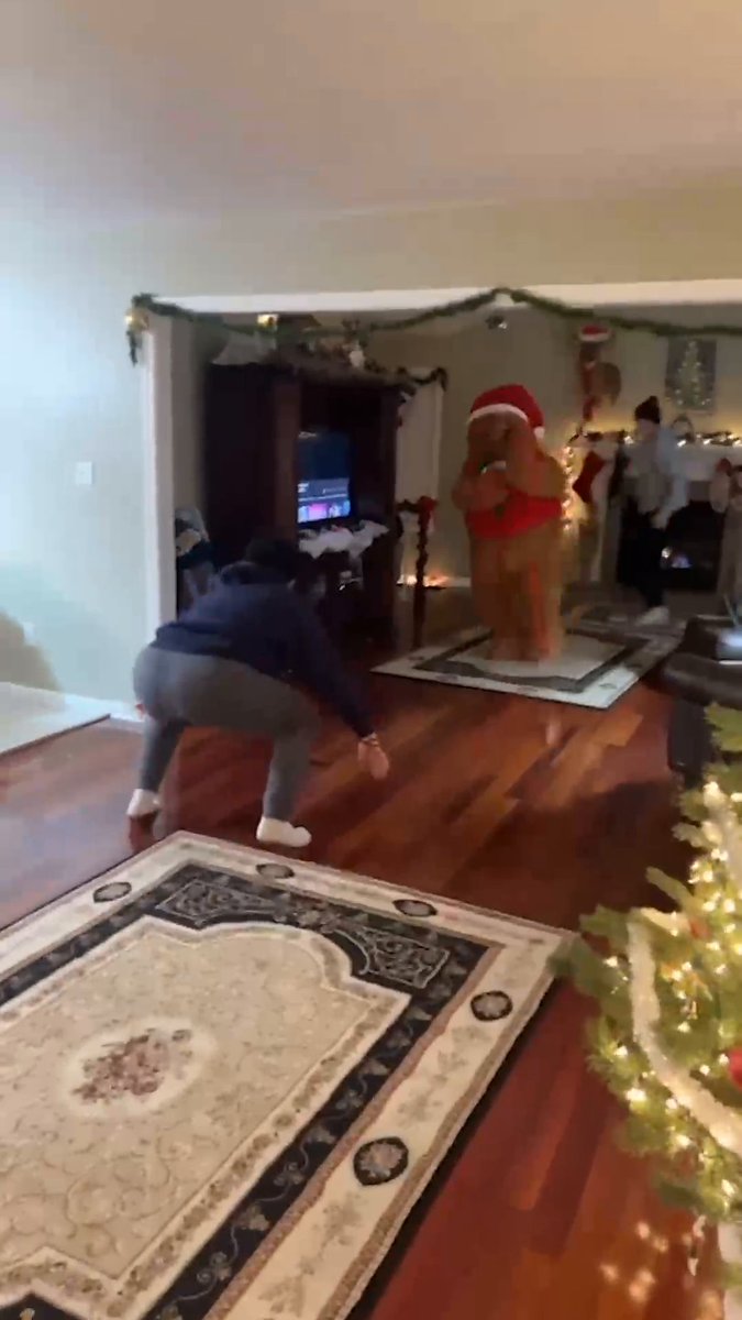 Someone needs to sign him ASAP 😂🎄 (via adam.hess/TikTok)