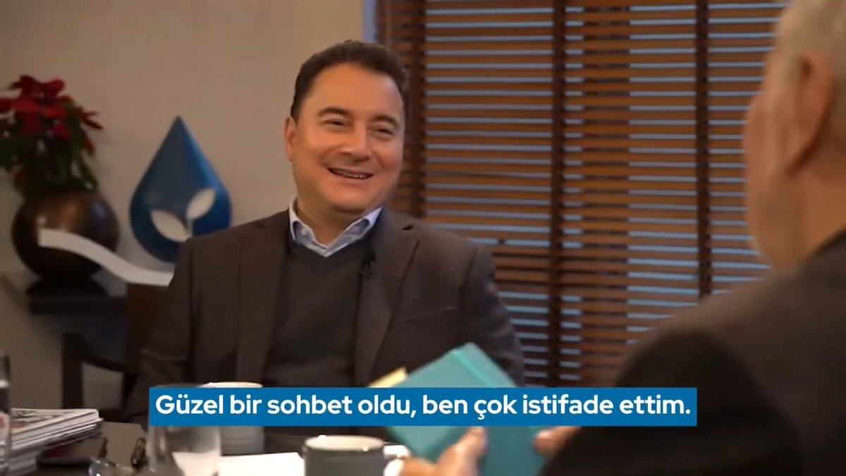 İlber Hoca ile kamera arkası sohbetimiz de en az yayın kadar keyifliydi. Yayında olmayan anları da izlemek isteyenler için küçük bir parçayı buraya bırakıyorum.