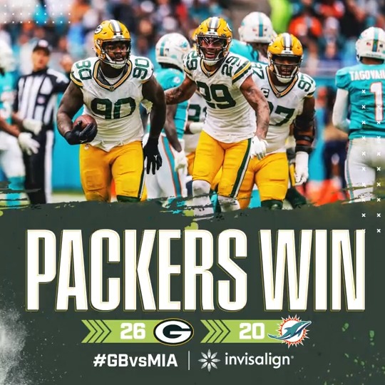 Had ourselves a merry little Christmas! 🎄🎁 #GBvsMIA | #GoPackGo