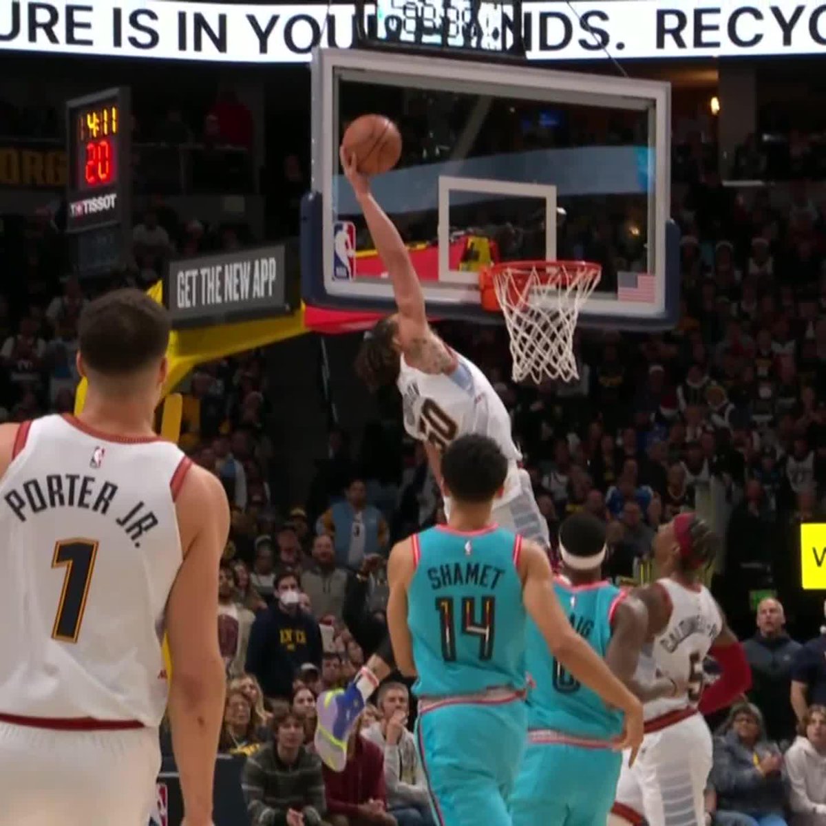 AARON GORDON WENT WAY UP 😱