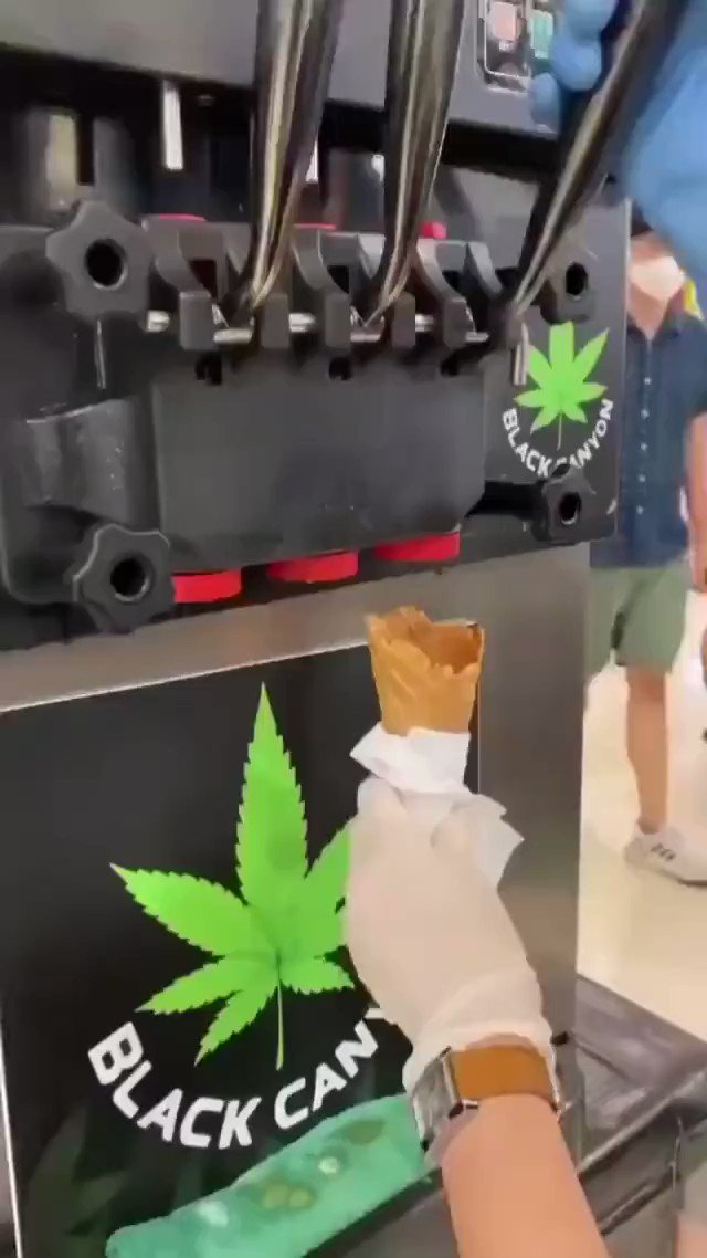 Plant-based. 🍦🍃 via