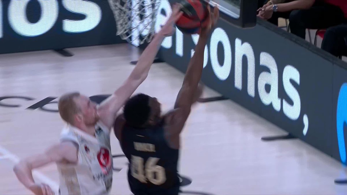 🔝 ¡NUEVO RÉCORD en Casademont Zaragoza! Tryggvi Hlinason se convierte en el jugador del club maño con más tapones en un partido: ¡6⃣ TAPONES! 📺 Basket en Movistar Plus #LigaEndesa | #NavidadACB #ListosParaRomperla