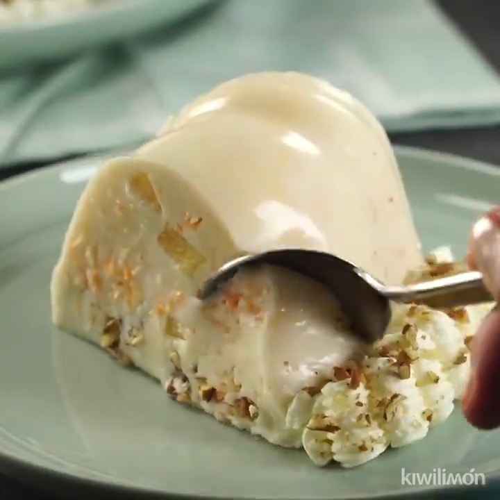 ¡Sal de lo común y atrévete a preparar esta GELATINA de ZANAHORIA y PIÑA! 🍍🥕✨ Receta: