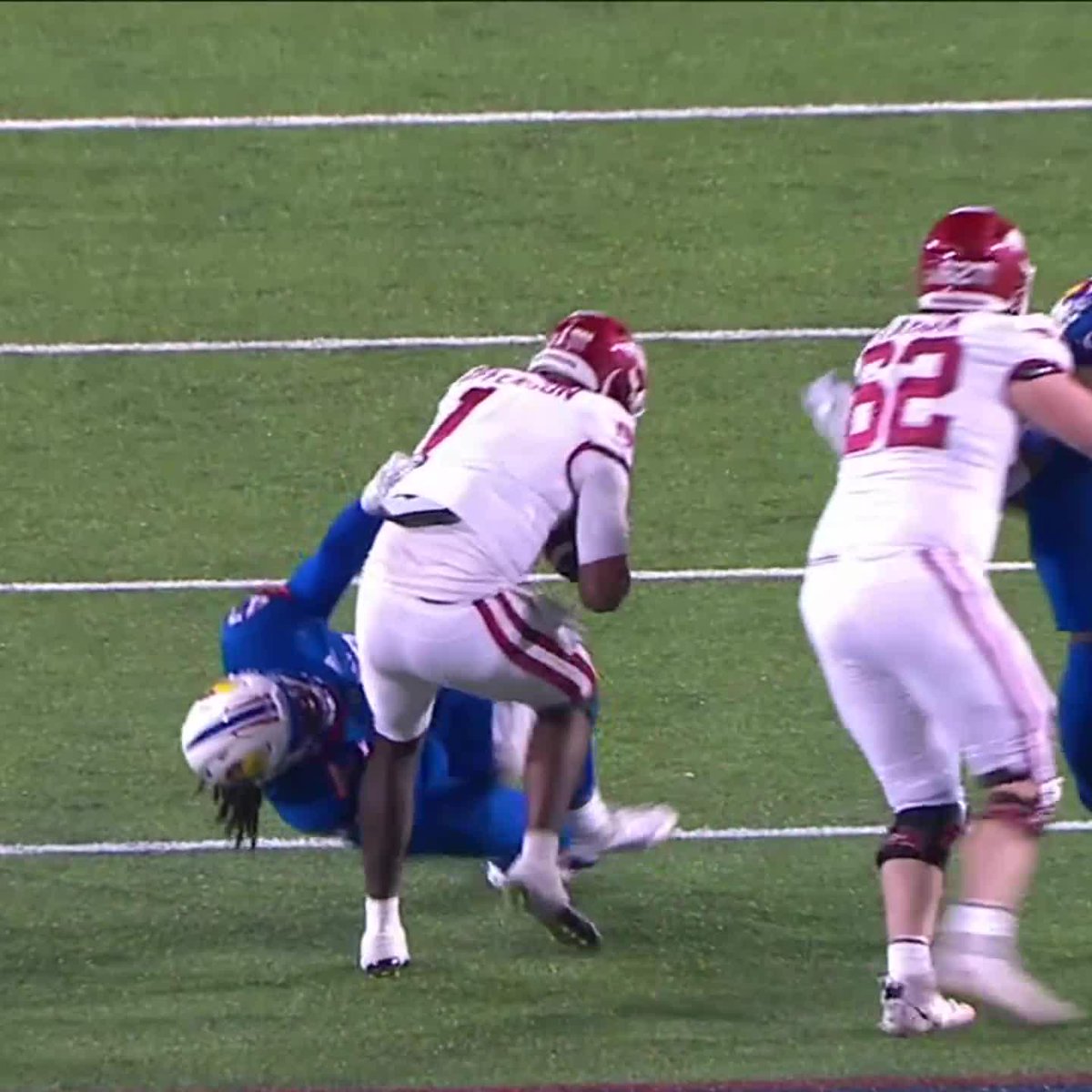 KJ Jefferson is stronger than you 😳 Arkansas Football 🐗
