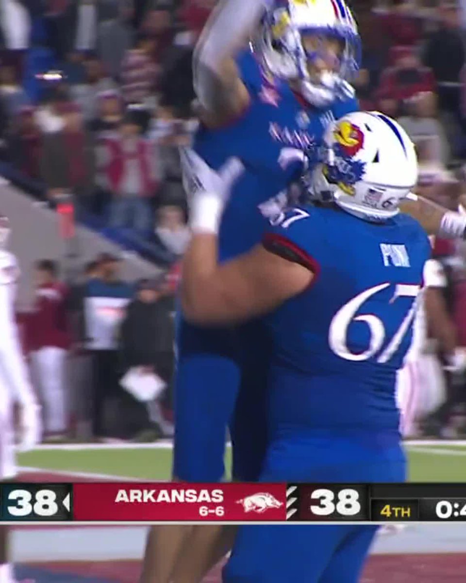JAYHAWKS COME BACK FROM 24 DOWN TO TIE THE GAME 😱