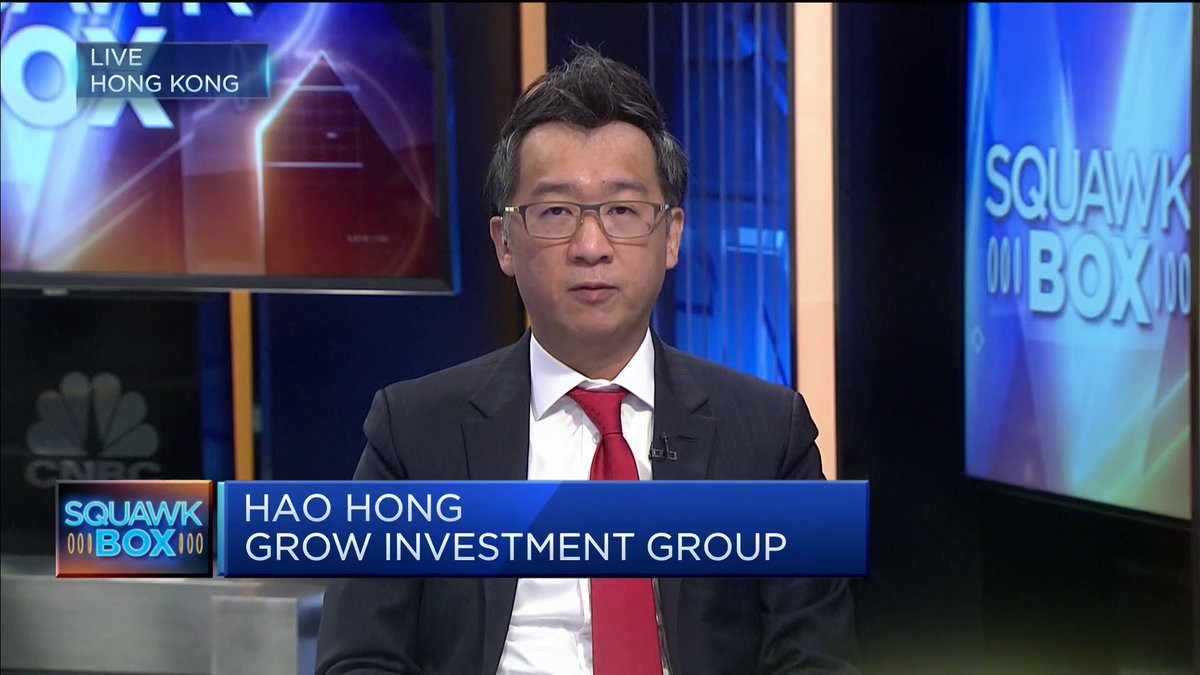 Hong Kong stocks will be a 'better play' than ones from mainland China, Hao HONG 洪灝, CFA of Grow Investment Group told CNBC.