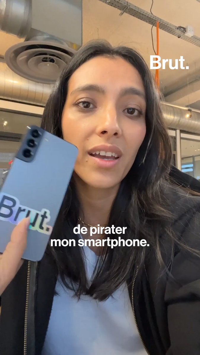 Sans que vous ne le sachiez, des inconnus contrôlent peut-être votre téléphone à distance… Mais comment font-ils ? Pour tester, notre journaliste Mina Soundiram a demandé à un hacker de pirater son smartphone.