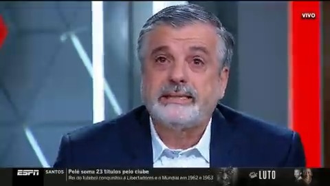 Osvaldo Pascoal chora em despedida emocionante a Pelé: 'A camisa 10 do Santos tinha um brilho diferente' #PeléEterno