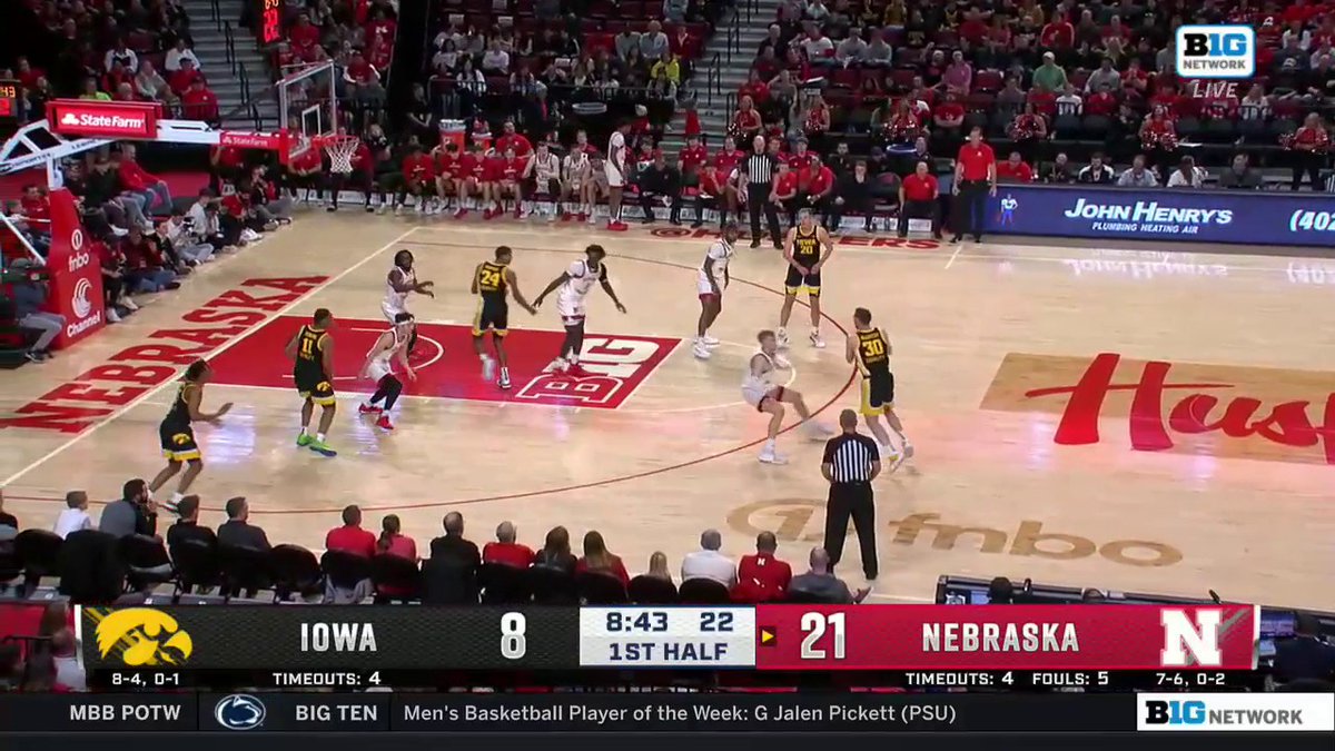 Huskers serving STRAIGHT HEAT! 🔥 Jamarques Lawrence hits the three for @HuskerHoops!