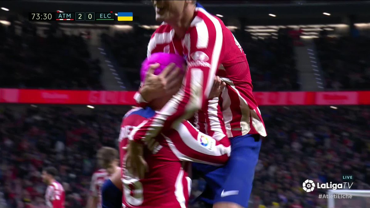 Morata miraculously shakes off an injury after realising he's just scored... ๐ ๐น LALIGA English