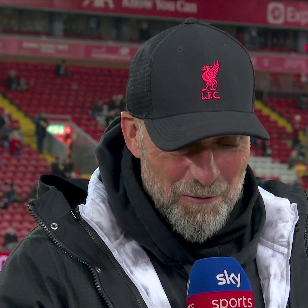 "I believe in God, and whichever teams he's playing for now has a decent player" Jurgen Klopp pays tribute to Brazilian legend Pele ❤️