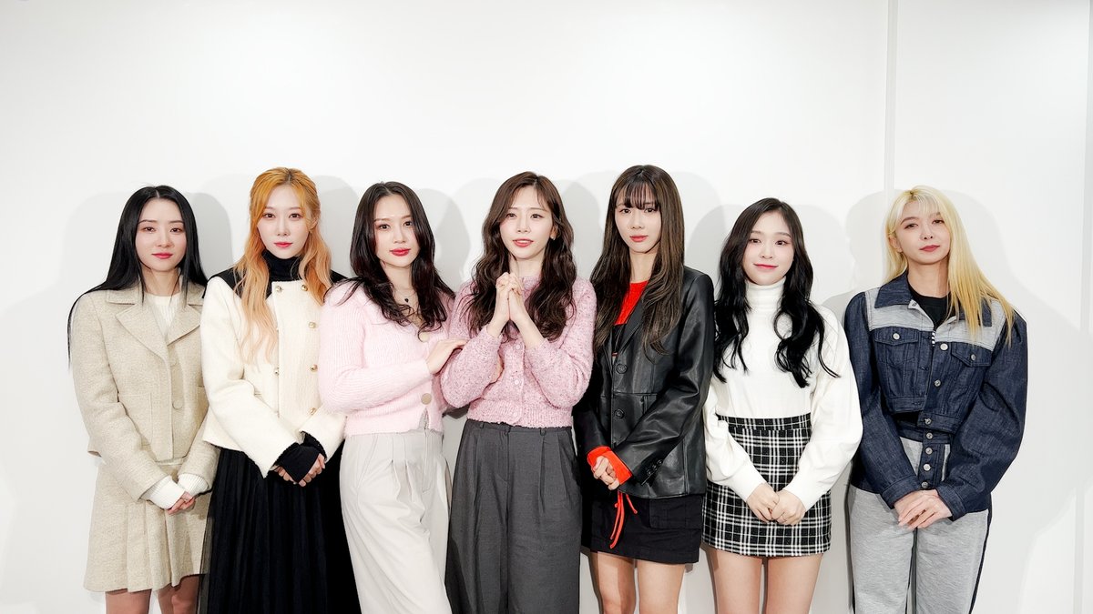 [📹] 드림캐쳐가 전하는 2023년 새해 인사 메세지💌🐰 #Happy_New_Year 🤗 #드림캐쳐 #Dreamcatcher