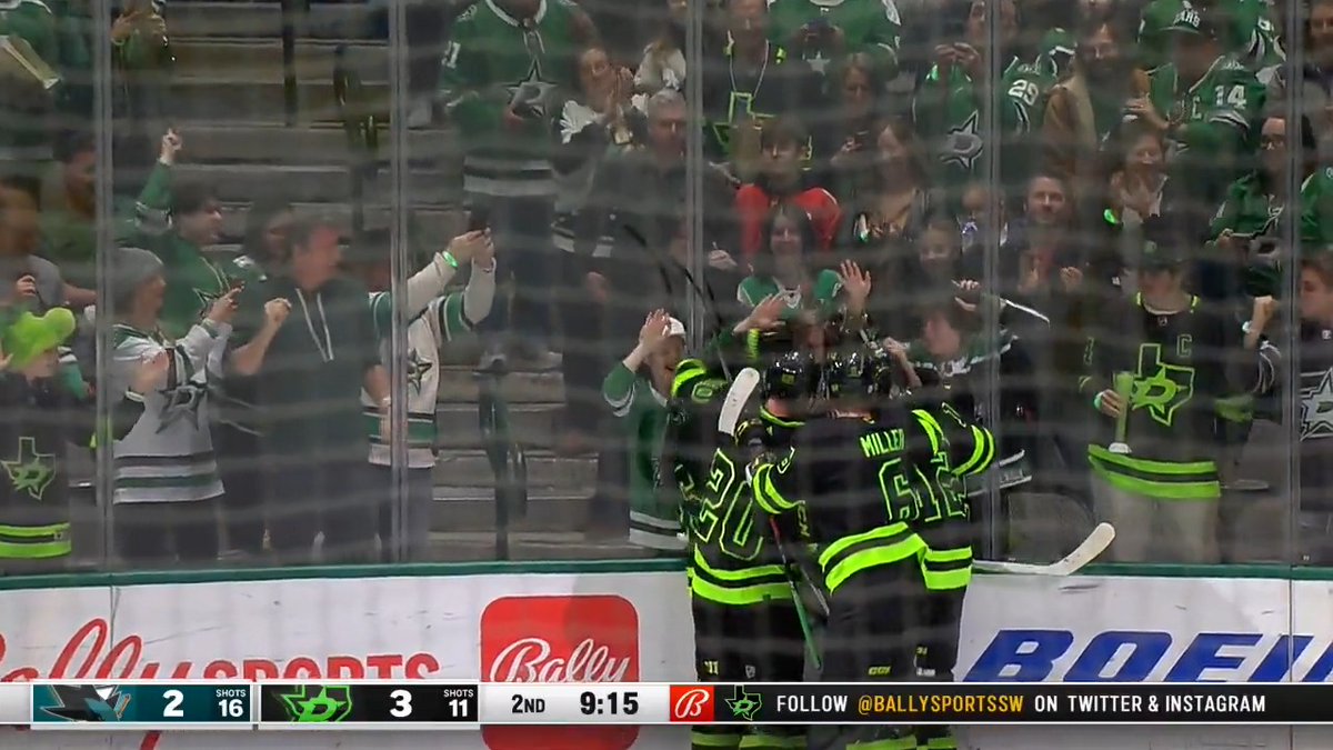 CELLY HARD, FREDDY!!!! Fredrik Olofsson | #TexasHockey