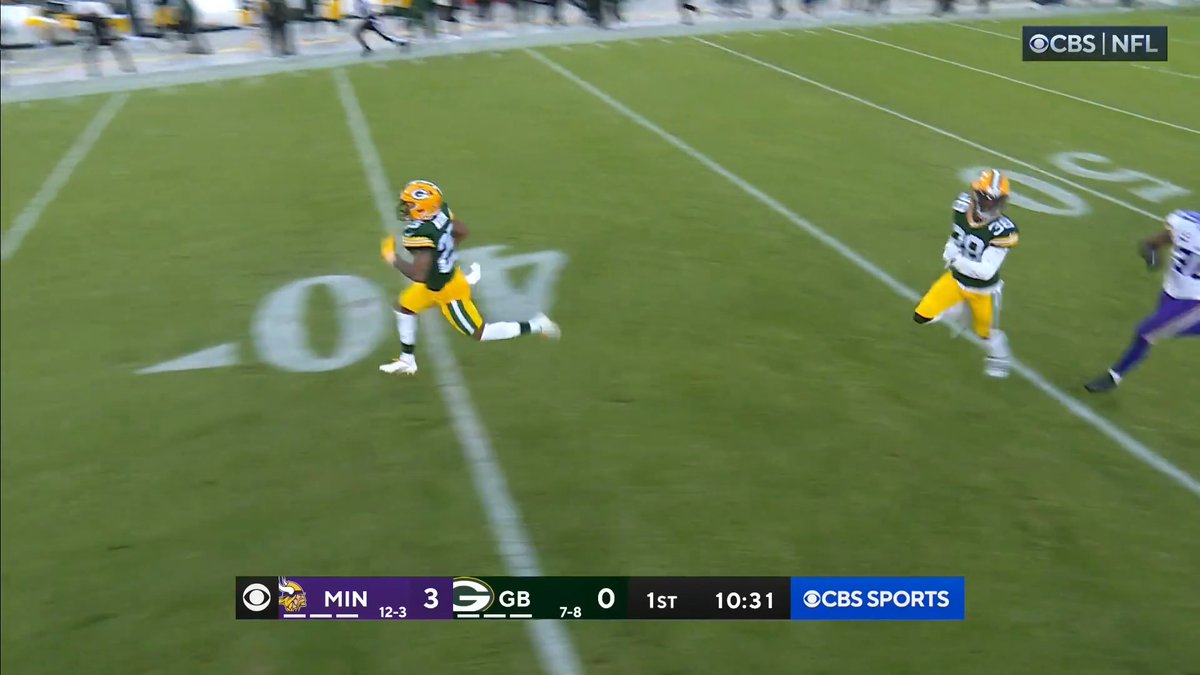 PACKERS 105-YARD TD RETURN AT LAMBEAU ‼️ (via Green Bay Packers)