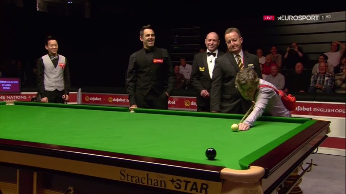 I’ve never seen that happen at the snooker before😂