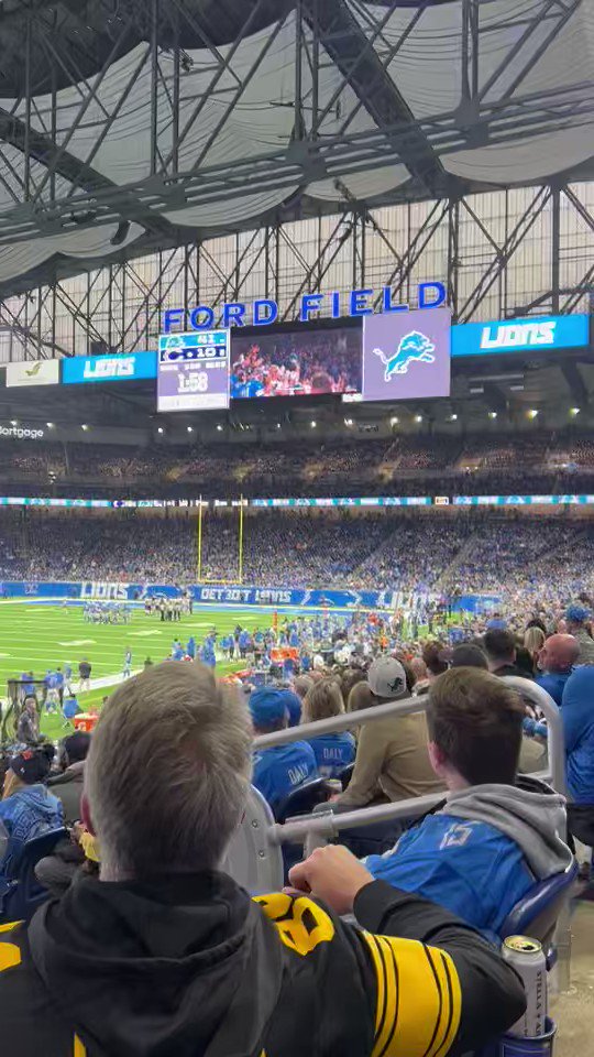 “The 2022 Detroit Lions are a team that can — and will.” Watch Lions fans go crazy as Dan Campbell’s Hard Knocks quote plays over a hype video in Detroit’s home finale