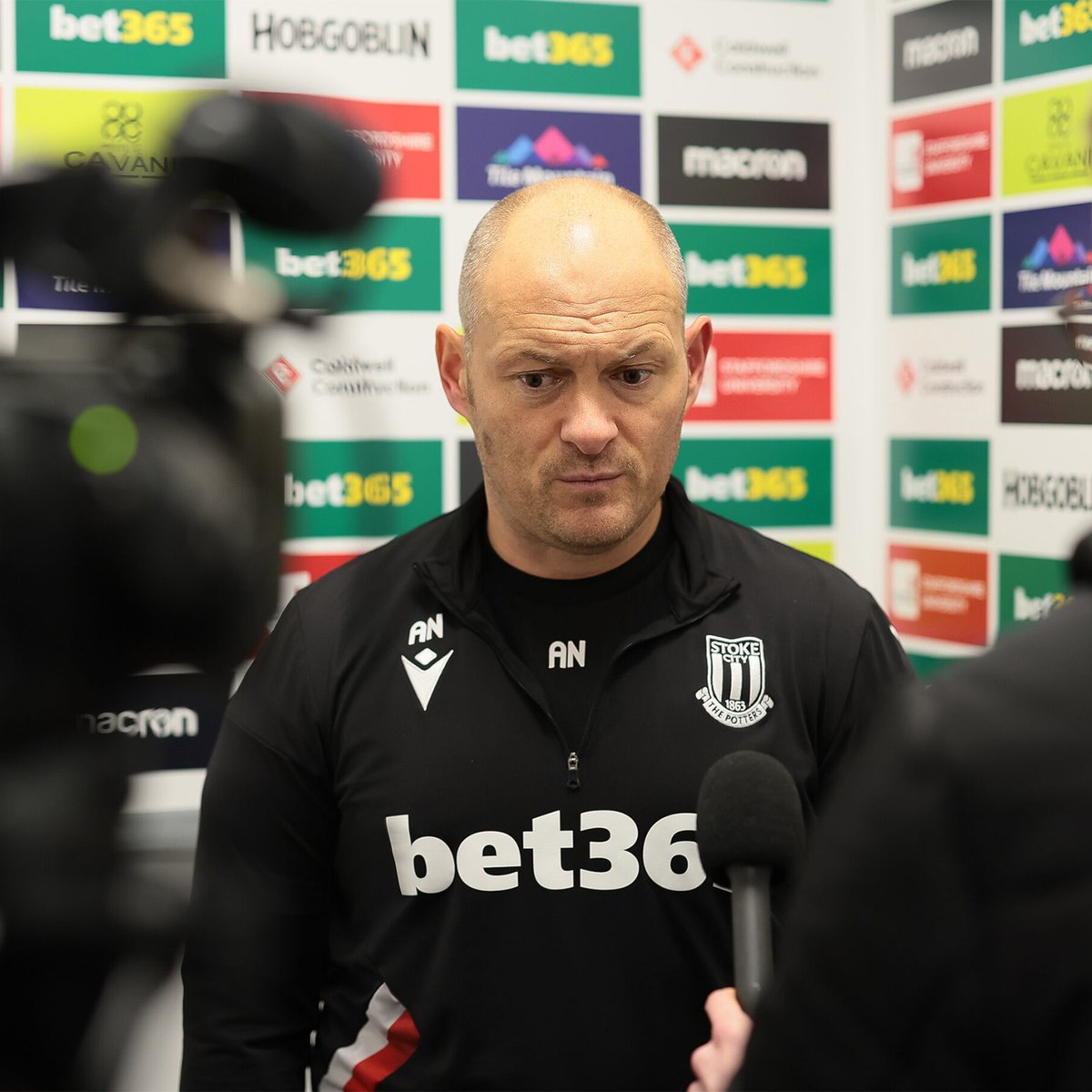Alex Neil's reaction.