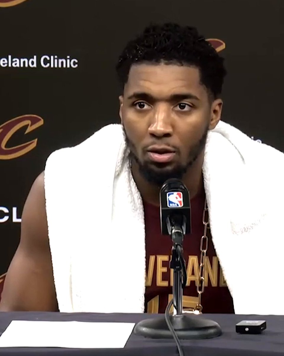 Donovan Mitchell took time to show support for Bills DB Damar Hamlin after scoring a Cavs-record 71 points ❤️
