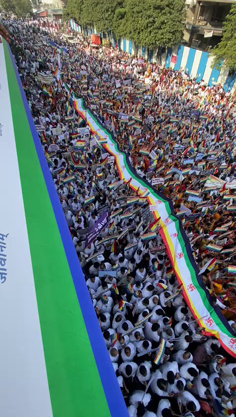 Now the World is seeing the Power of Ahimsank Community These are the Rare Historic Visuals from Surat Jain community came on roads (4-5 km long queue)to protest peacefully against vandal!sm on Shatrunjaya Tirth &amp; declaring Shri Sammed Shikharji a tourist place. Unstoppable!