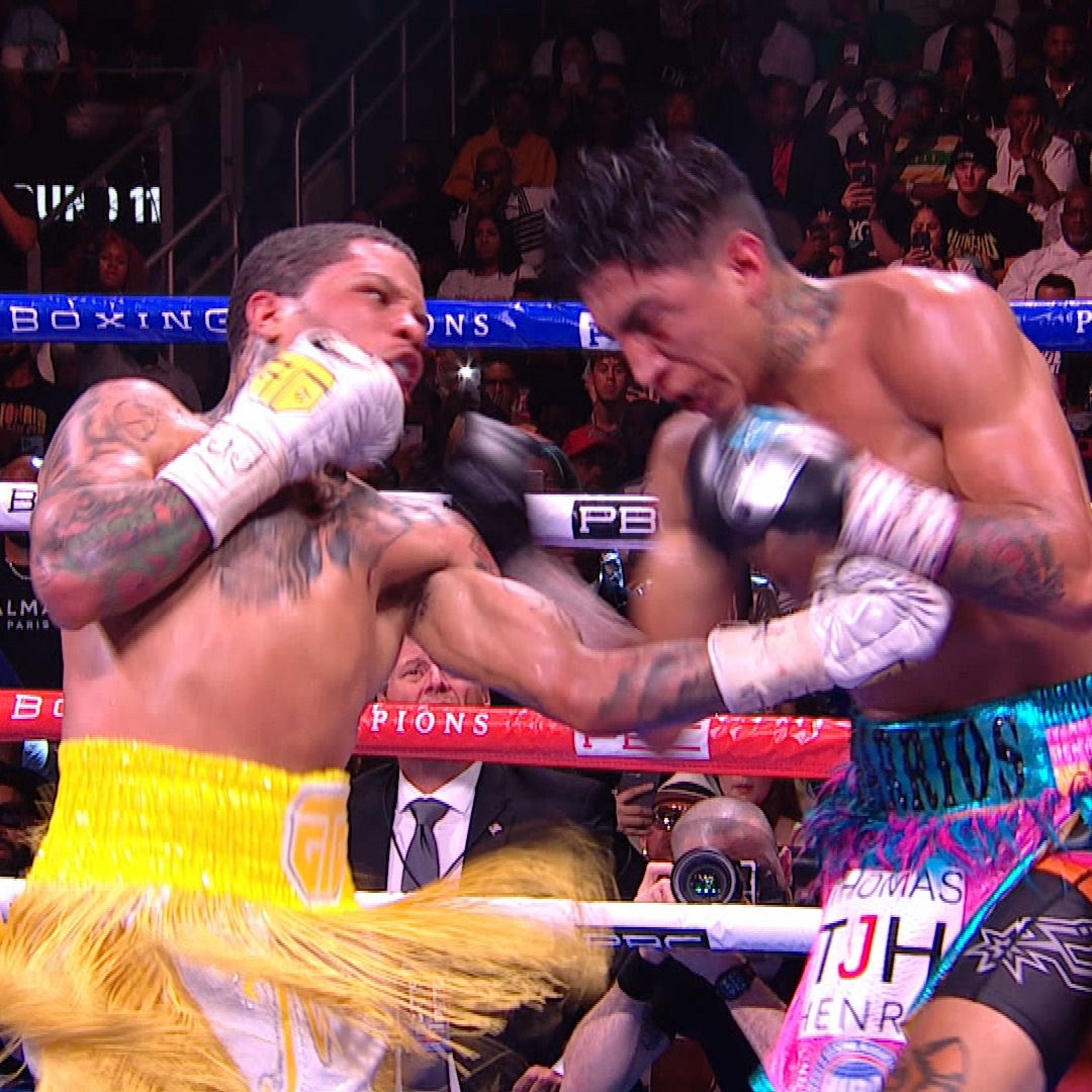 .Gervonta Davis jumped 2 weight classes to battle former champ Mario Barrios (who also had a nearly 5-in height advantage) and even that wasn't enough to contain Tank. Will Hector Luis Garcia see a similar fate? Find out on 1/7, live on @ShowtimeBoxing PPV: