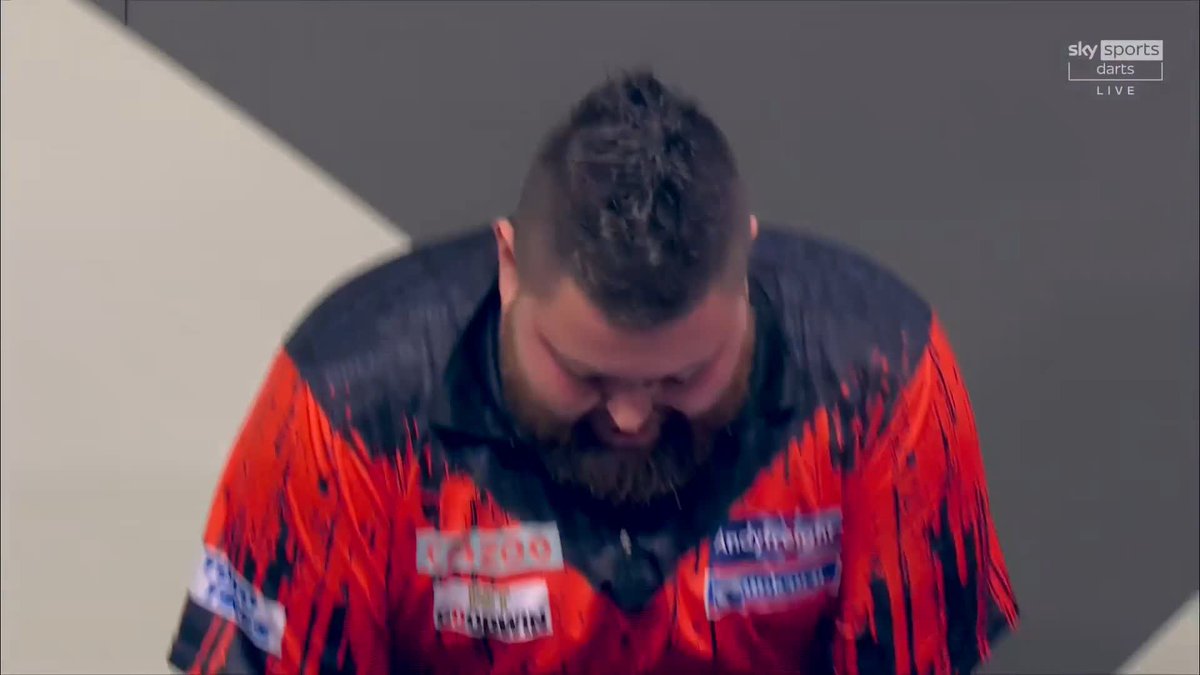 Your CHAMPION... 🏆 Michael Smith lifts the Sid Waddell Trophy aloft as he is crowned WORLD CHAMPION! Destiny.